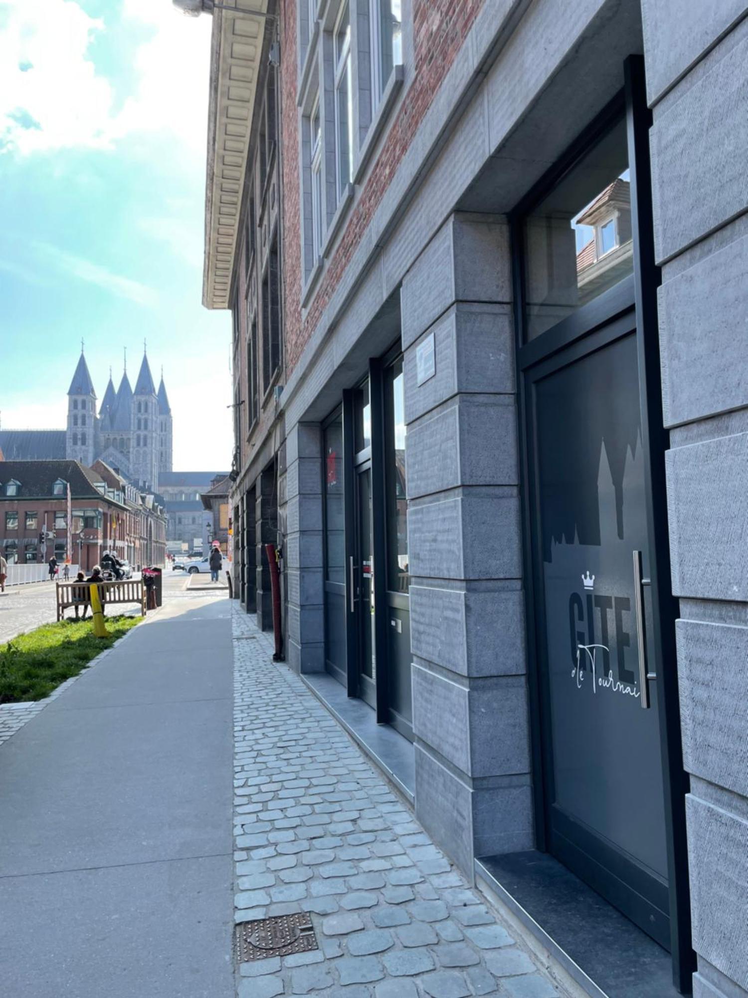 Gite De Tournai - Les Beaux-Arts 外观 照片